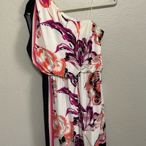 Floral one should dress